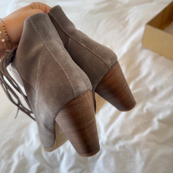 Howsty Marci Suede Western Bootie in Grey Size 39 - Picture 4 of 8